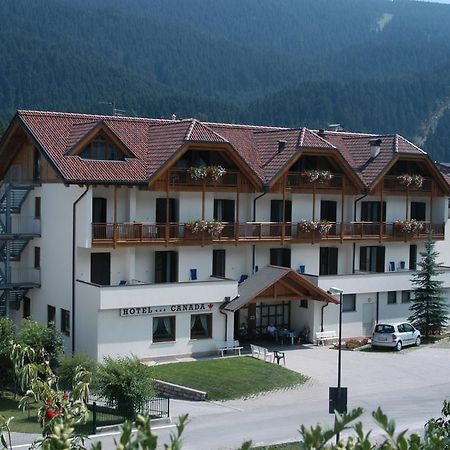 Hotel Canada Andalo Esterno foto